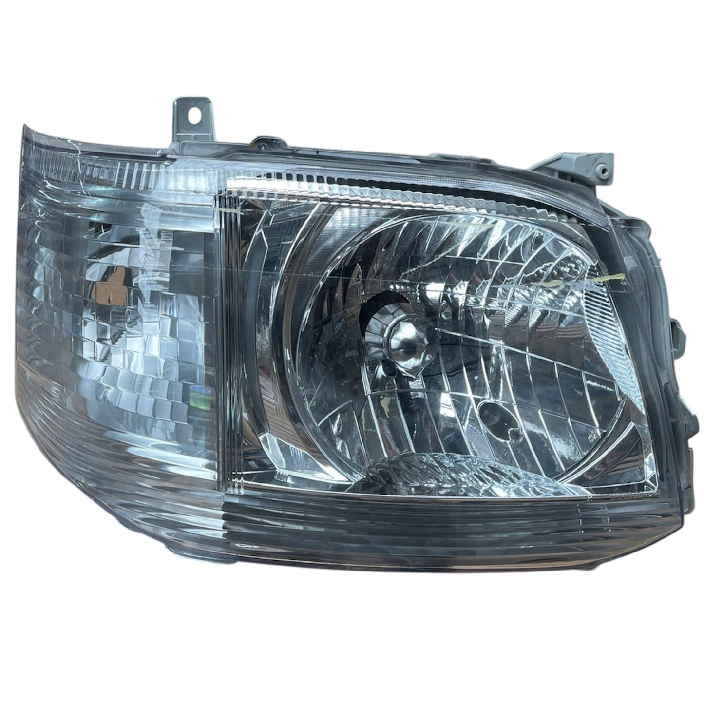RH headlight Toyota Hiace 200 series 3 2007 - 2017 (aftermarket)