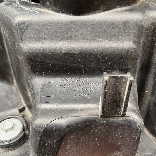 Honda CRV 2007 - 2011  RH headlight USED