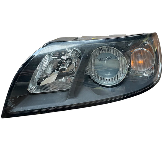 Volvo s40 2005-2006 LH Head light Assembly USED