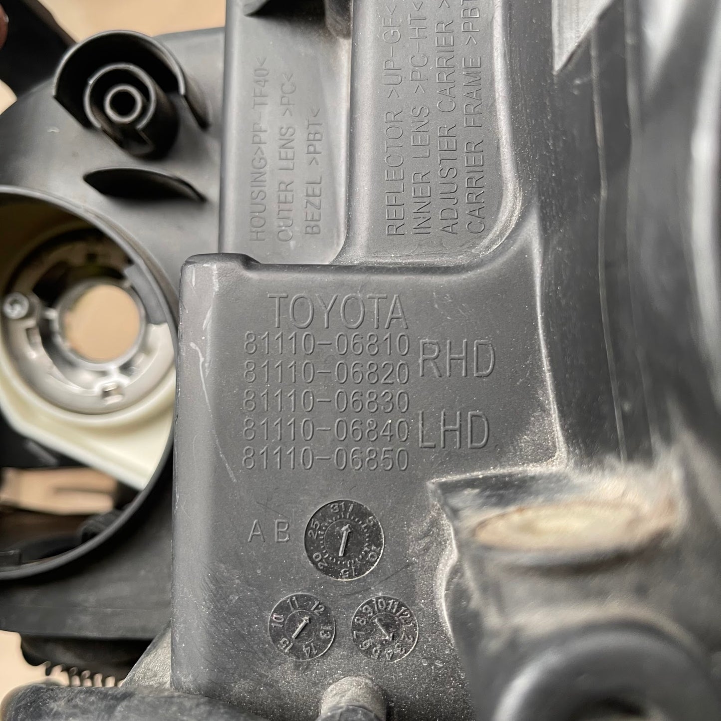 Toyota Camry 2012 RH headlight Genuine (Used)