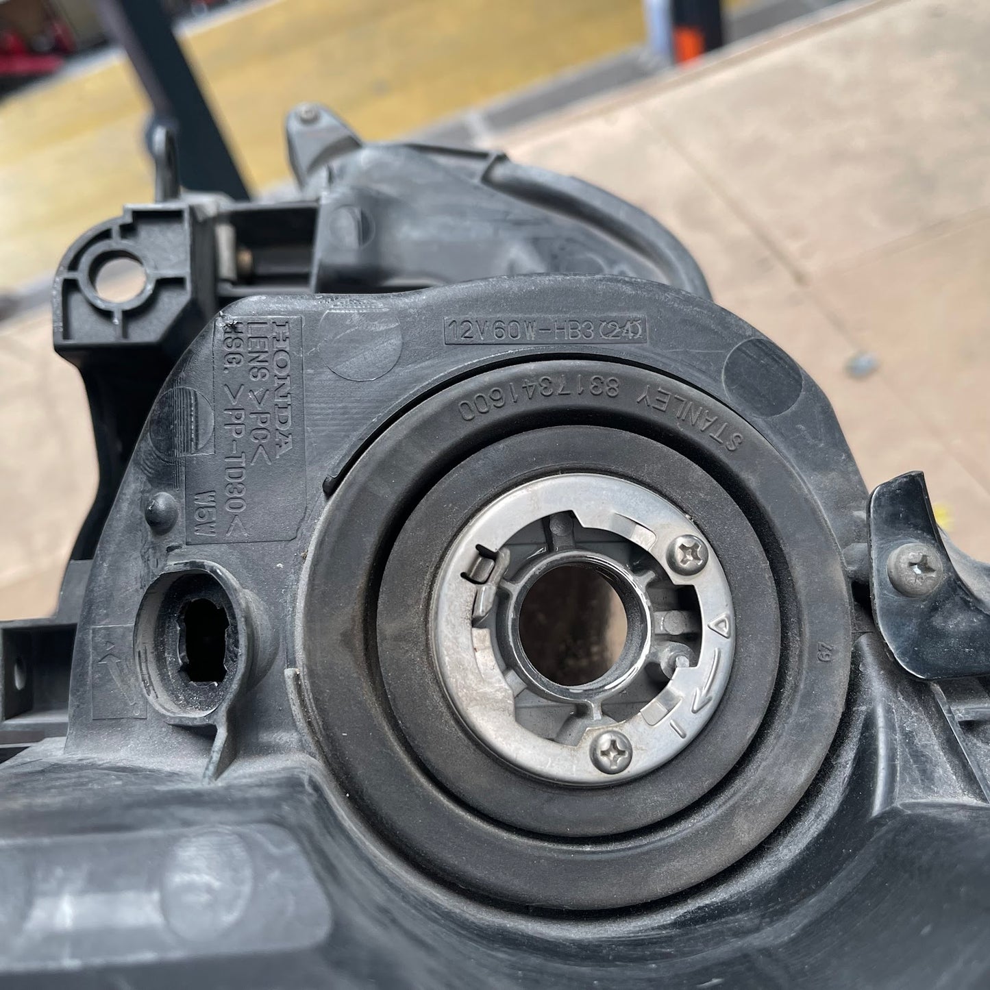 HONDA ACCORD EURO MK8 2008 onwards RH Halogen HEADLIGHT ASSEMBLY (USED)